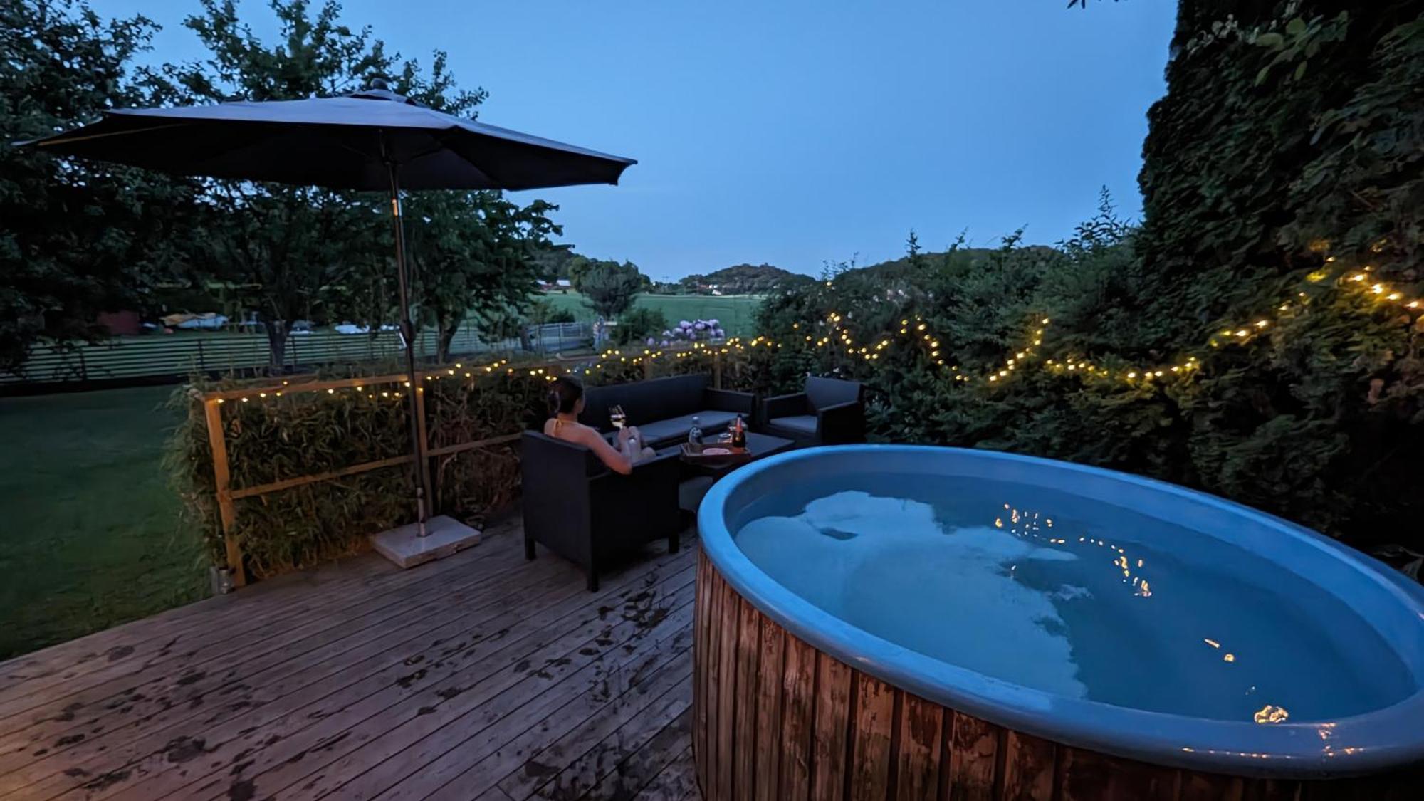 Mikael'S Bed & Spa ซานเดฟยอร์ด ภายนอก รูปภาพ